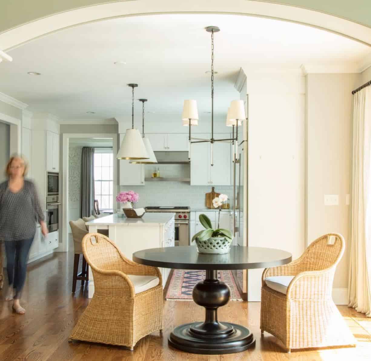 How To Perfectly Coordinate Your Kitchen Lighting!