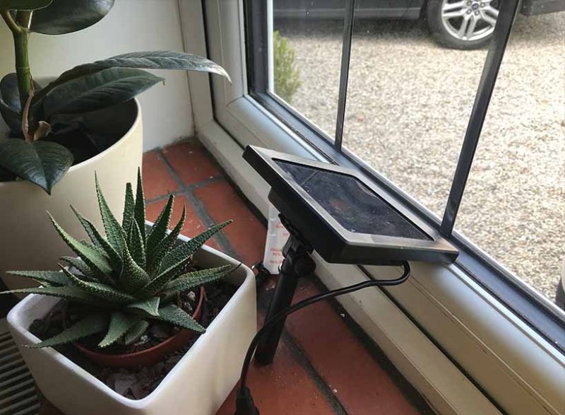 Tips on How To Charge Solar Lights Without Sun Tips on How To Charge Solar Lights Without Sun