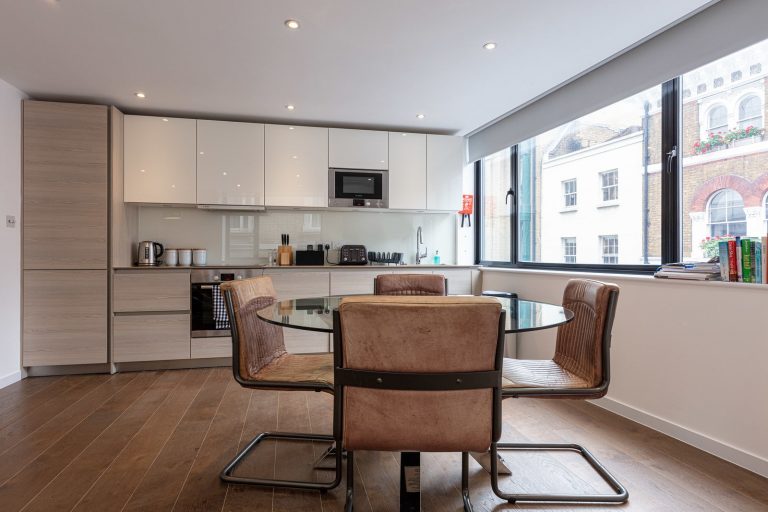 How Far Should Recessed Lights Be From Cabinets